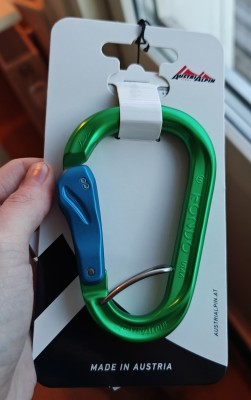 Immagine 1 di Linnea su AustriAlpin - HMS Rondo Alu Slide-Autolock Selfie - Connettori HMS