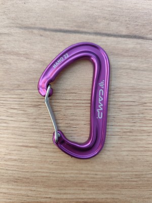 Immagine 1 di Virdzinija su C.A.M.P. - Nano 22 - Moschettoni a leva