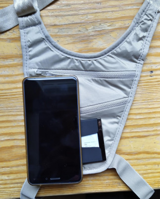Immagine 1 di Jean-René su Deuter - Security Holster - Borsa a tracolla