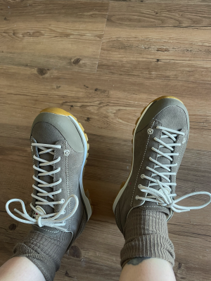 Immagine 1 di Anna-Maria su Dolomite - Women's Cinquantaquattro Low - Scarpe per il tempo libero