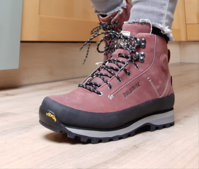 Immagine 1 di Susanne su Dolomite - Women's Cinquentaquattro Trek GTX - Scarpe da trekking