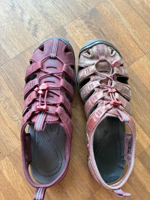 Immagine 1 di Michaela su Keen - Women's Clearwater CNX Leather - Sandali