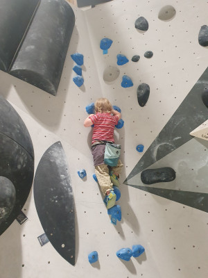 Immagine 1 di Marie su La Sportiva - Kid's Gripit - Scarpette da arrampicata