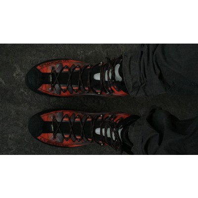 Immagine 2 di Liam su La Sportiva - Trango Cube GTX - Scarponi da montagna