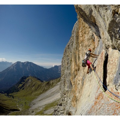 Immagine 1 di John su Mammut - Pendi 8.0 Dry - Mezza corda