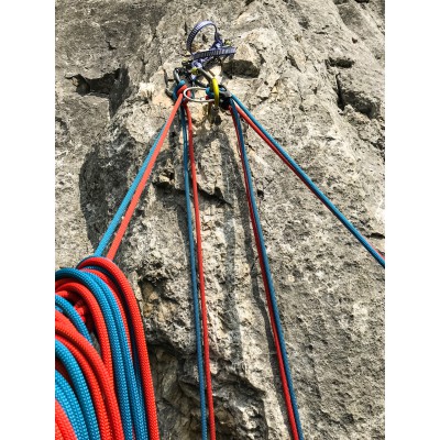 Immagine 1 di Christian su Petzl - Rumba 8,0 - Mezza corda