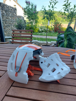 Immagine 1 di Dorina su Petzl - Sirocco Helmet - Casco da arrampicata