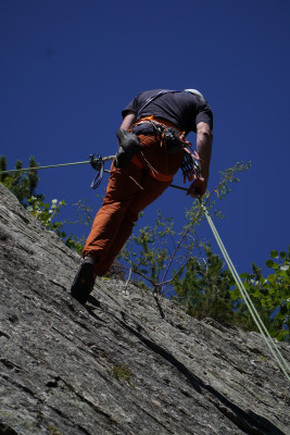 Immagine 1 di Jaap su Petzl - Sitta - Imbragatura