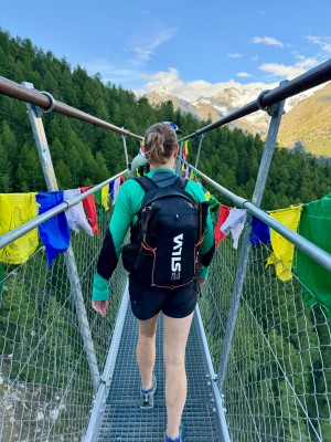 Immagine 1 di Marinka su Silva - Strive Mountain Pack 17+3 - Zaino per trail running