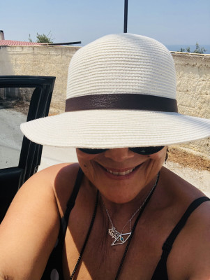 Immagine 1 di Anna Maria  su Sunday Afternoons - Luna Hat - Cappello